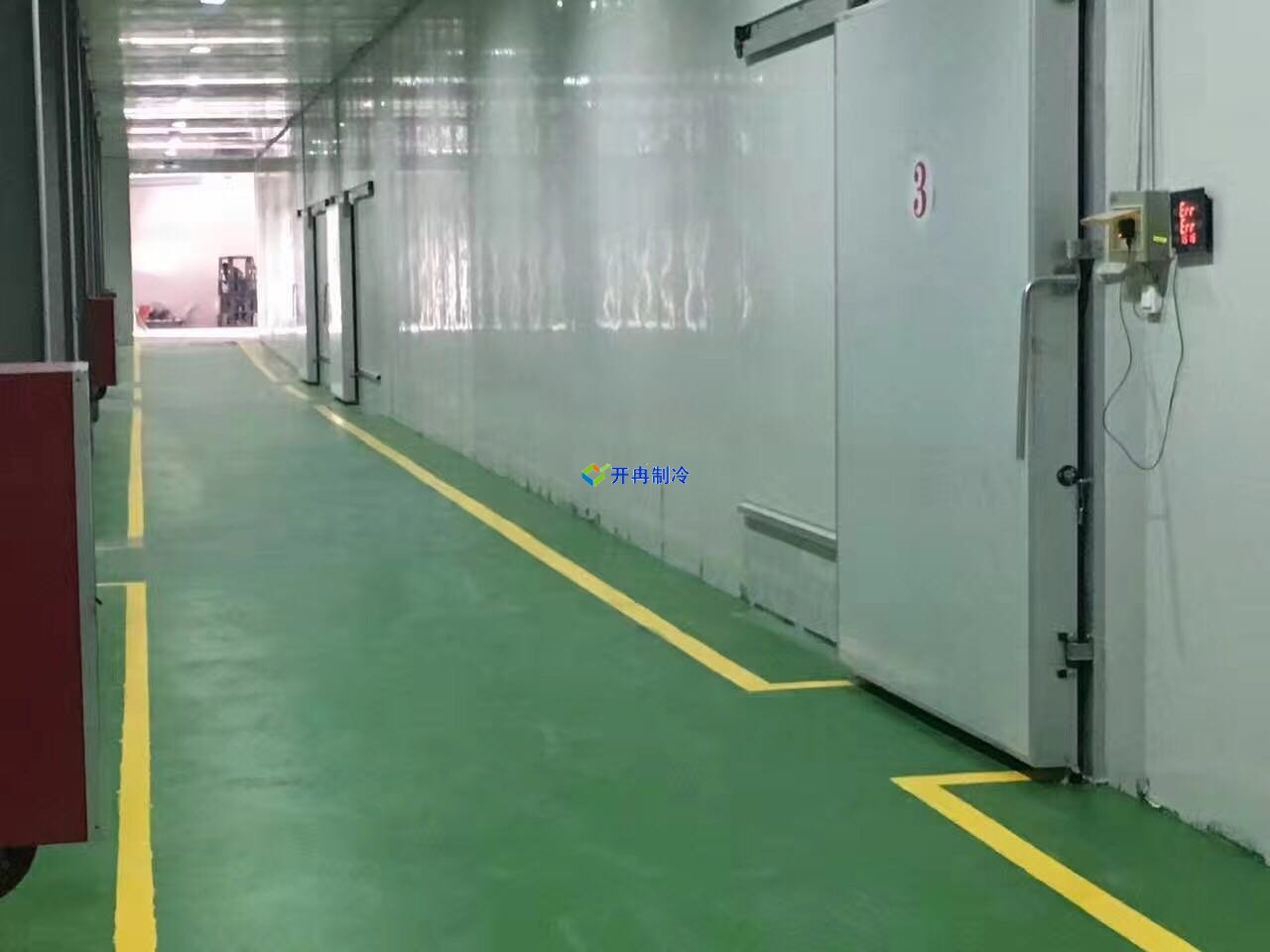 建一個(gè)存儲(chǔ)2000噸雪梨冷庫(kù)造價(jià)多少錢(qián)，雪梨保鮮冷藏庫(kù)